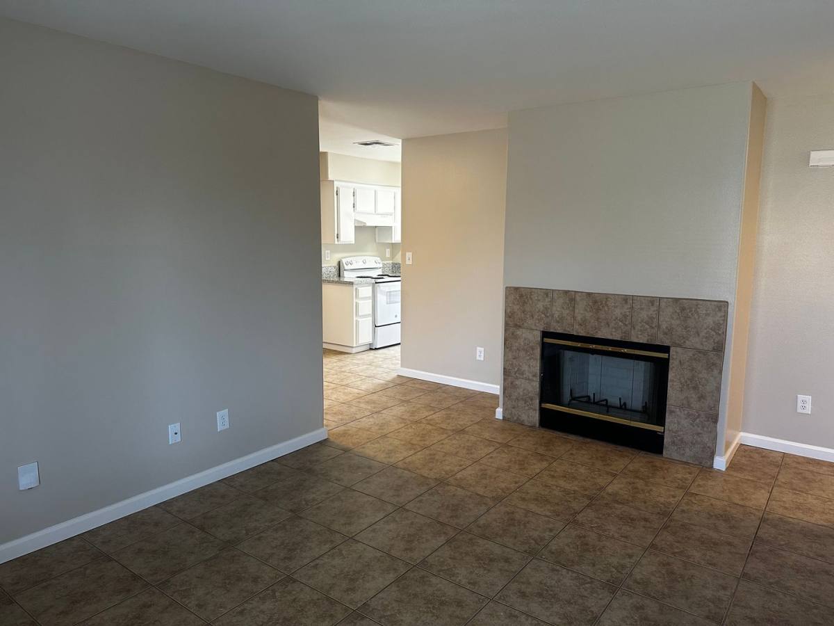 Apartment for rent at 5213 S H St, Bakersfield, CA 93304