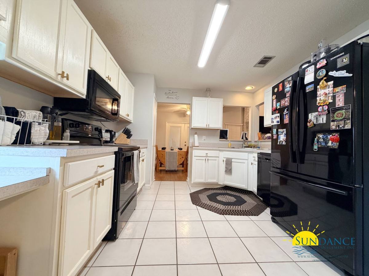 House for rent at 225 Lakeside Lane, Mary Esther, FL 32569
