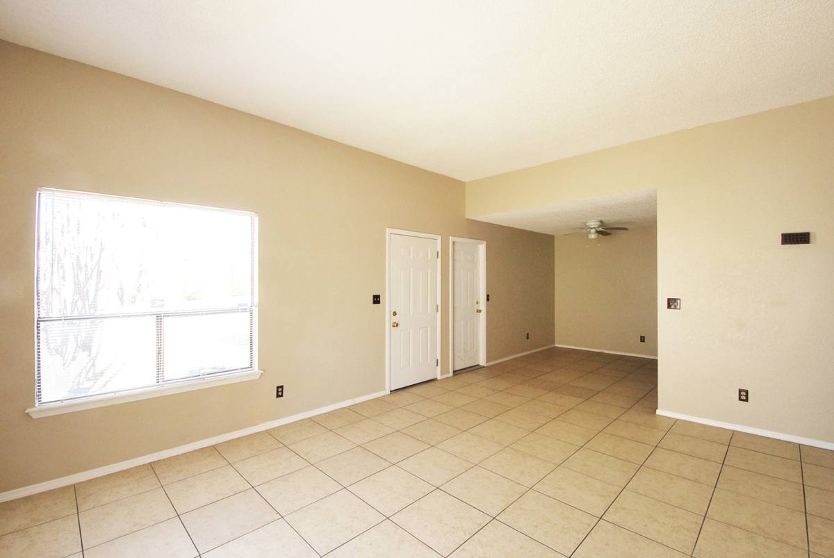 House for rent at 216-B Cutlass Dr, El Paso, TX 79932
