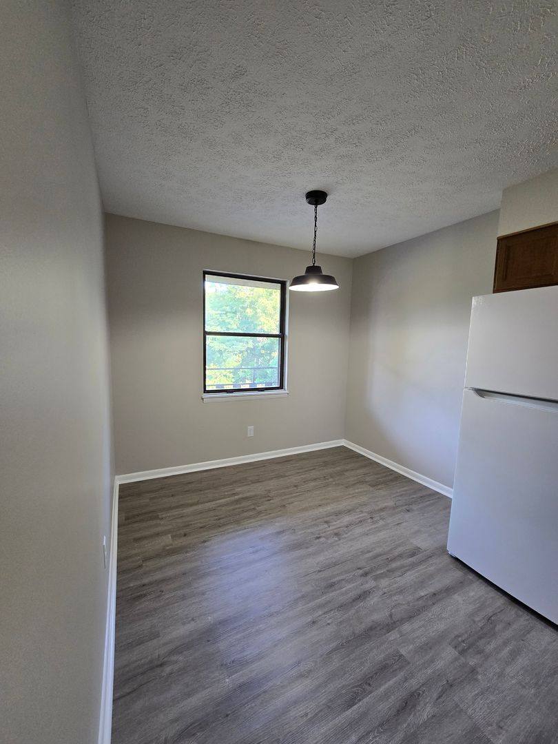Apartment for rent at 5704 Old Highway 54, Philpot, KY 42366