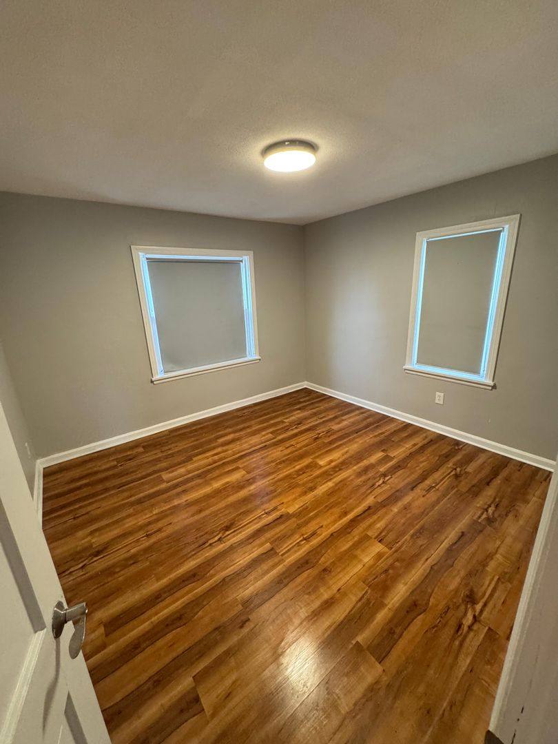 House for rent at 25301 Shoreview Ave, Euclid, OH 44132