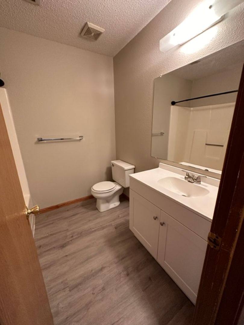 Apartment for rent at 822 E Prairie Hill Dr, Warrensburg, MO 64093
