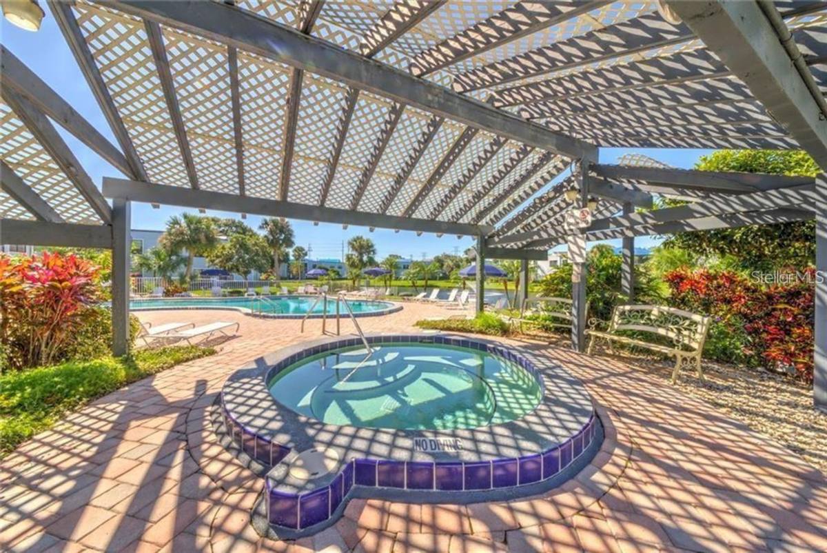 Condo for rent at 3638 Southpointe Dr, Orlando, FL 32822