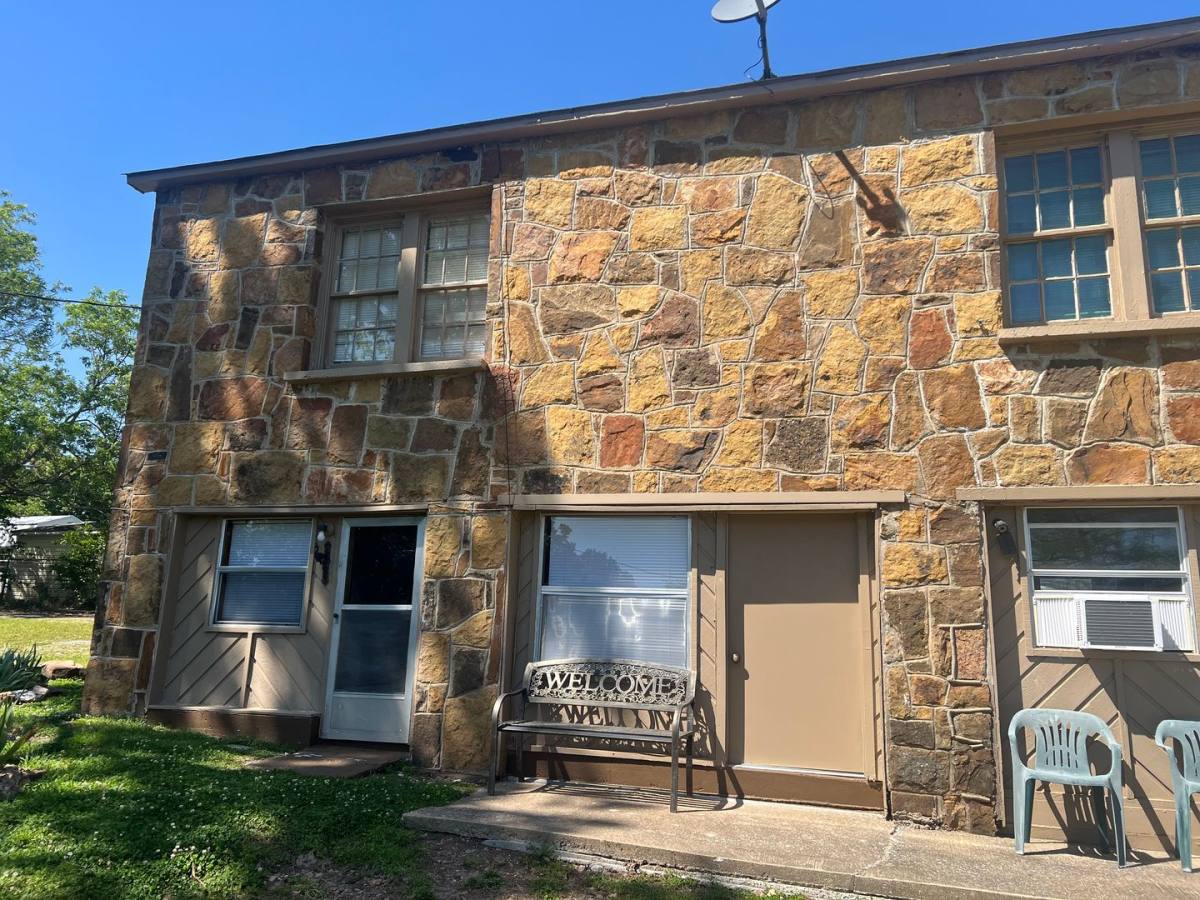 House for rent at 502 W Shawnee #A, Tahlequah, OK 74464