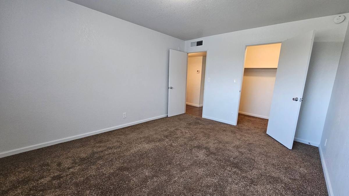 Apartment for rent at 2805 Pioneer Dr, Redding, CA 96001