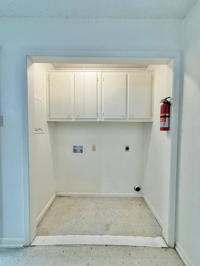 Townhouse for rent at 1708 Alpine Rd, Longview, TX 75601