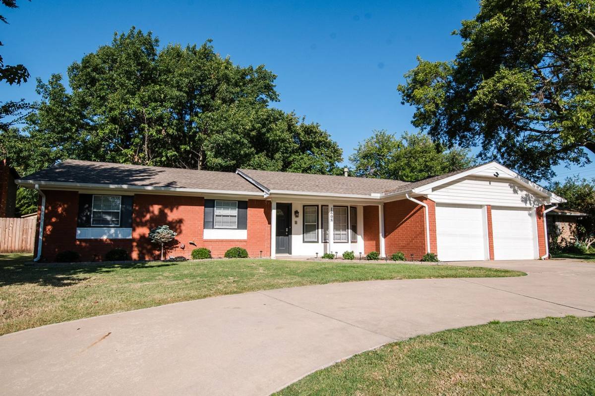 House for rent at 1608 S Berry Rd, Norman, OK 73072
