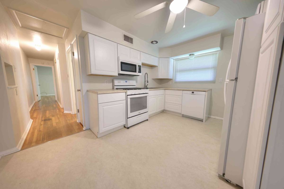 Apartment for rent at 5217-19 S Grand Blvd, Saint Louis, MO 63111
