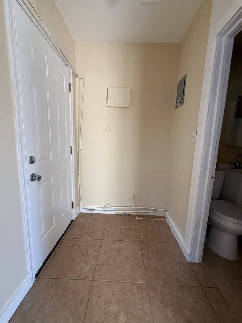 Apartment for rent at 2424 E 4th St, Los Angeles, CA 90033