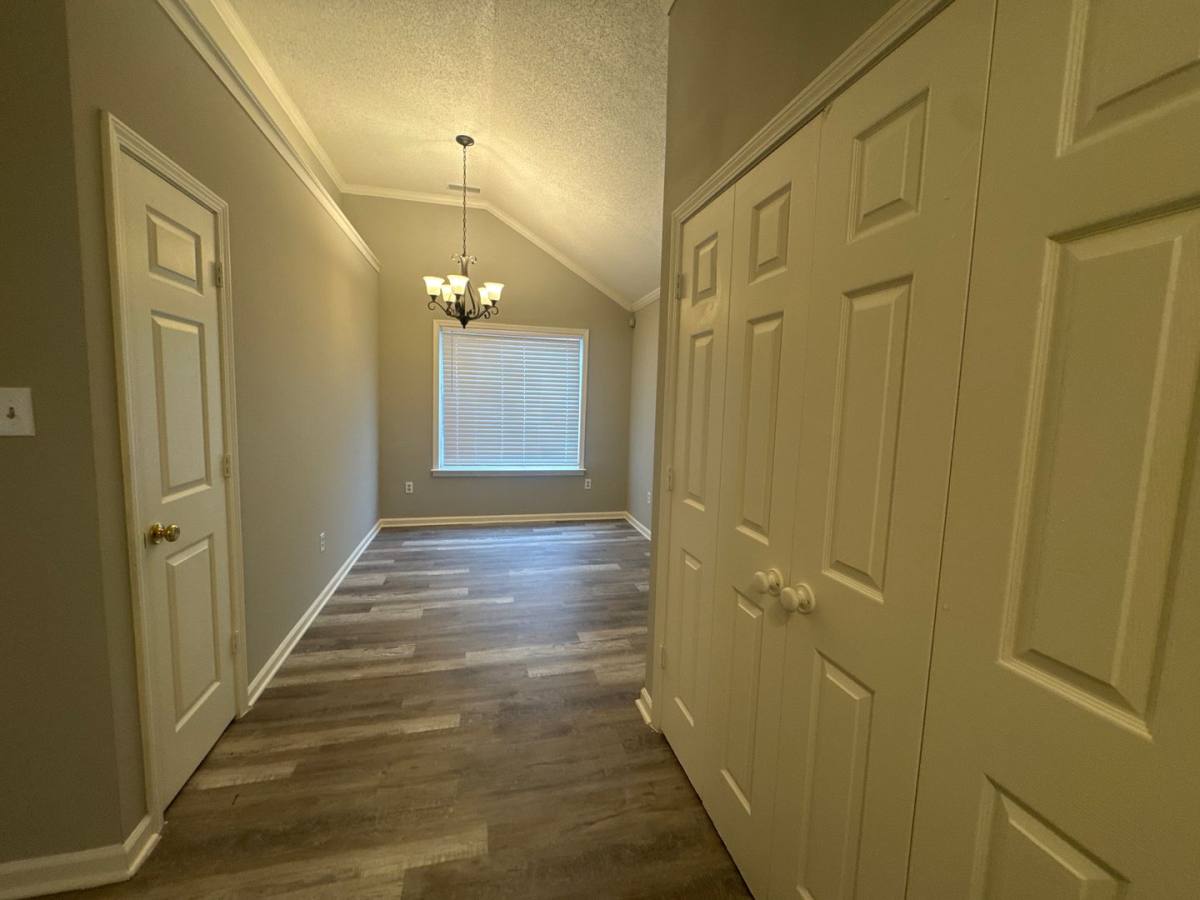 House for rent at 615 Ashley Glen Circle Dr, Cordova, TN 38018