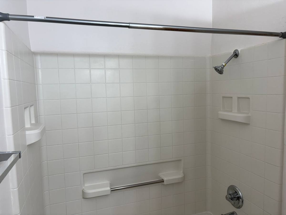 Apartment for rent at 3318 I St, Sacramento, CA 95816