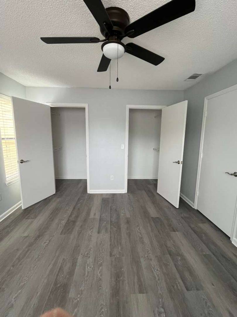 Condo for rent at 11901 4th St N, Saint Petersburg, FL 33716