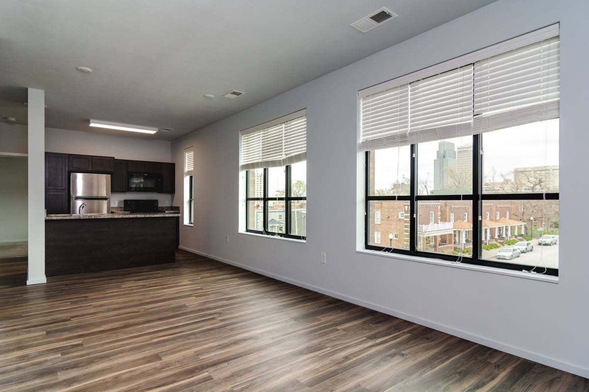 Apartment for rent at 424 S 24th St, Omaha, NE 68102