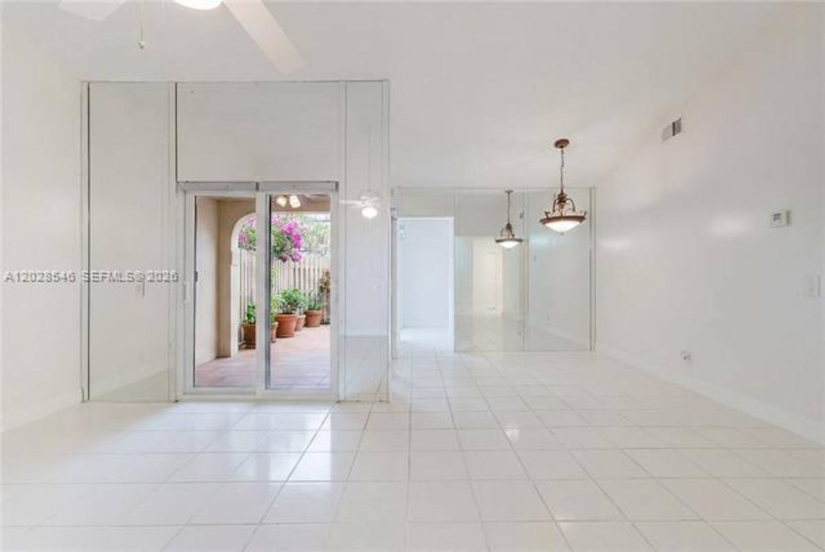 House for rent at 1482 Springside Dr, Fort Lauderdale, FL 33326