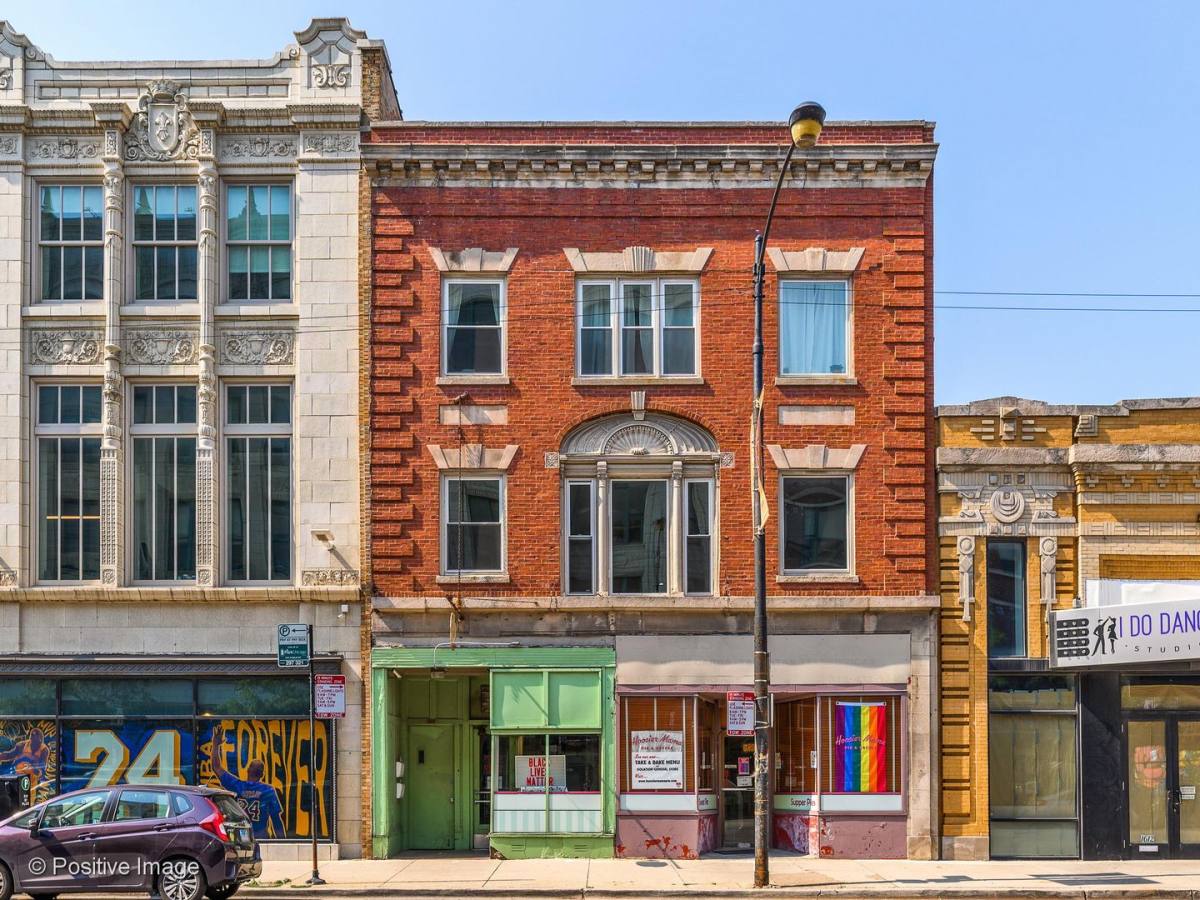 Apartment for rent at 1618 W Chicago, Chicago, IL 60622