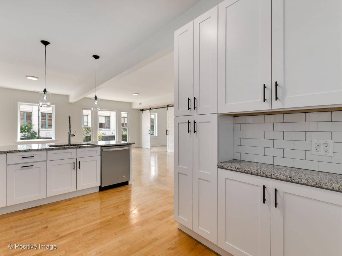 Apartment for rent at 1618 W Chicago, Chicago, IL 60622