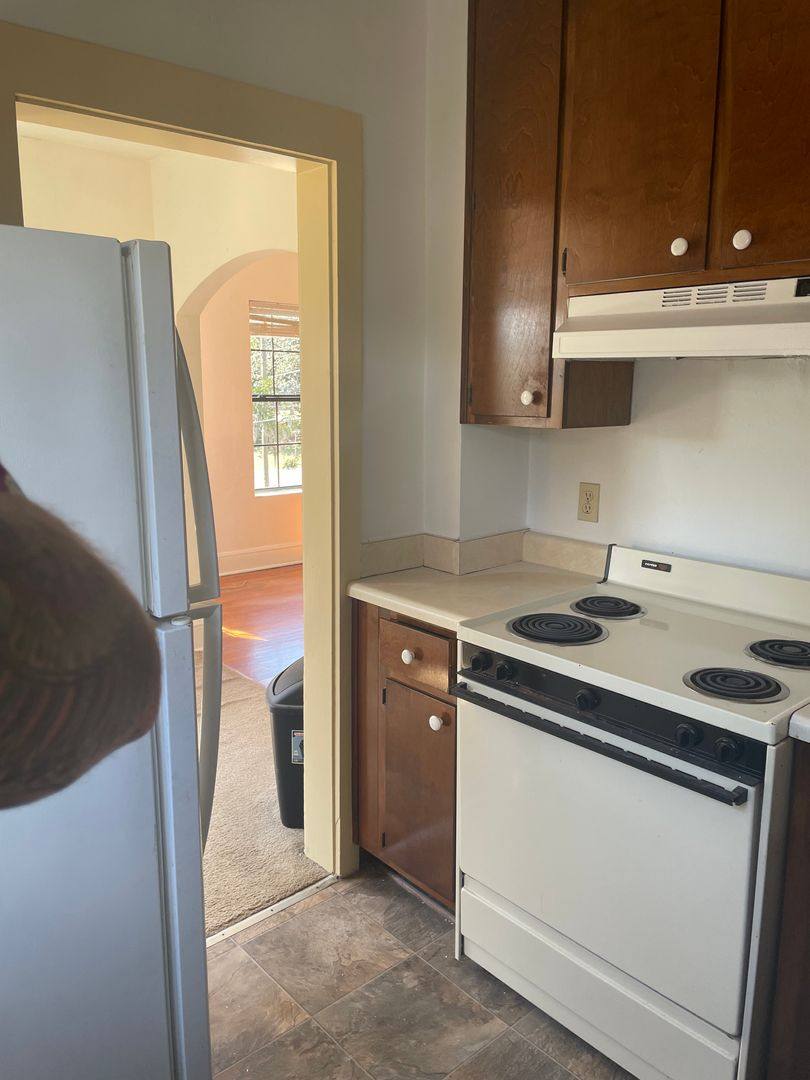Apartment for rent at 504 Beverly St, Tallahassee, FL 32301