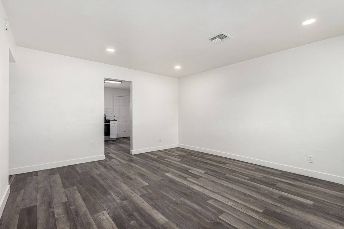 Apartment for rent at 5525 N 27th Dr, Phoenix, AZ 85017