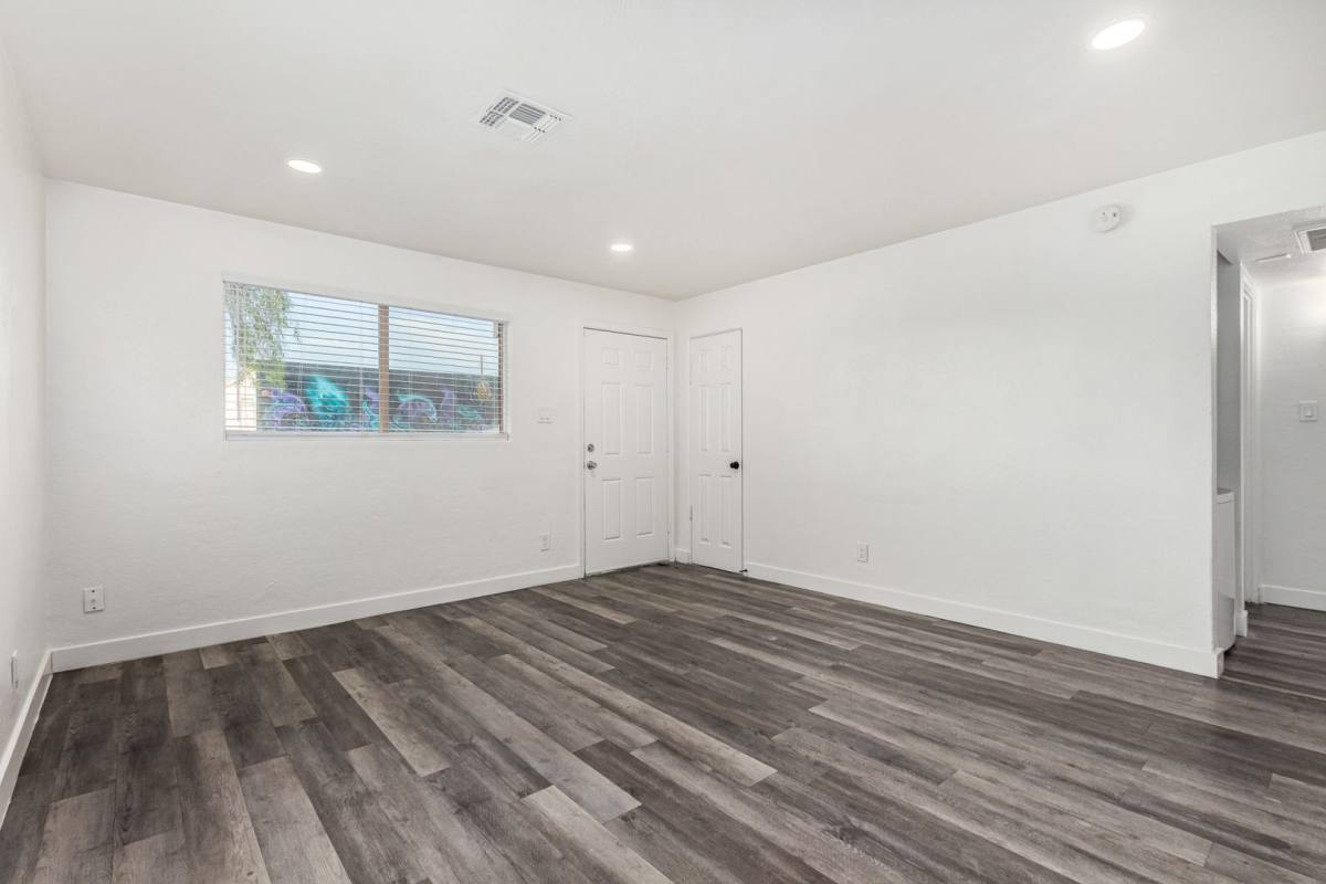 Apartment for rent at 5525 N 27th Dr, Phoenix, AZ 85017