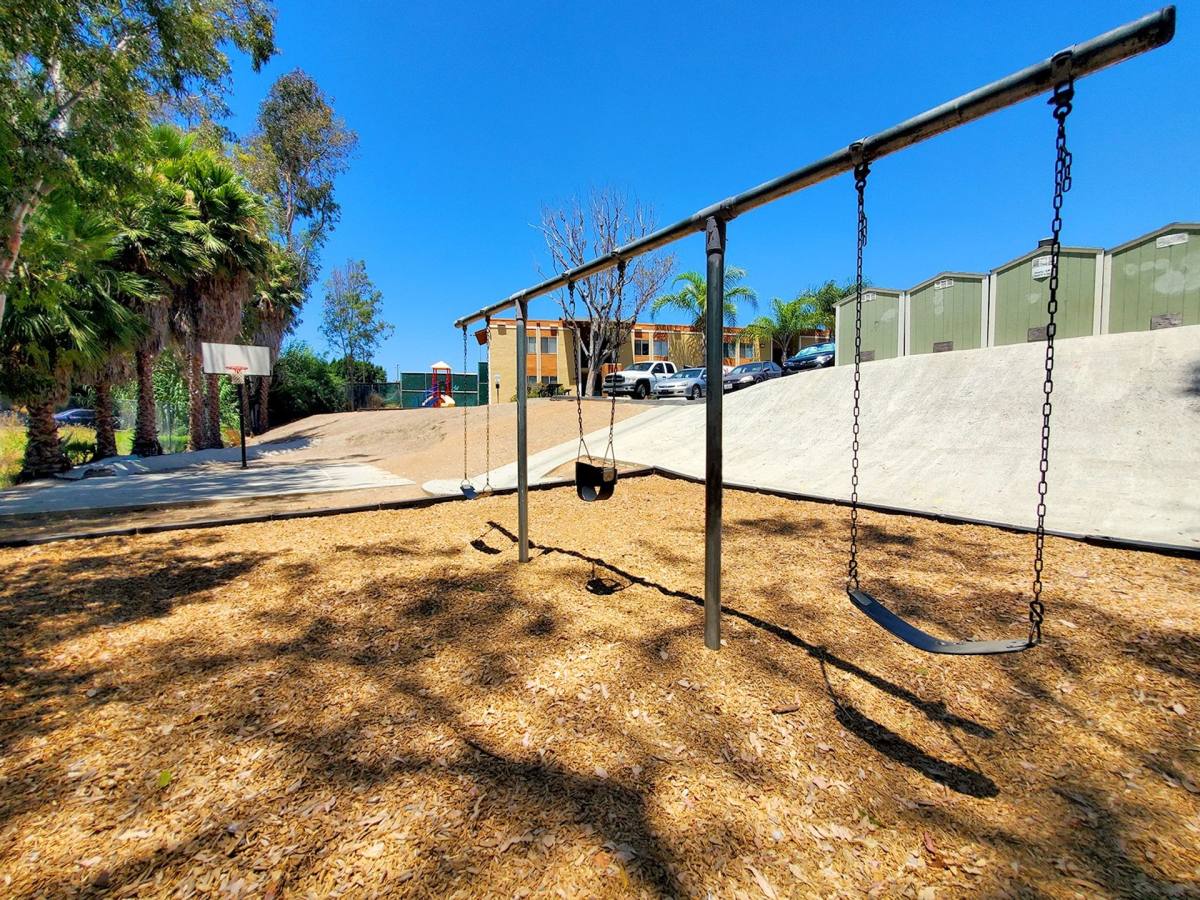 Apartment for rent at 246 N Emerald Dr, Vista, CA 92083