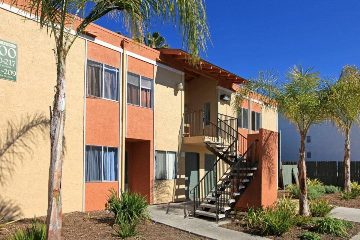 Apartment for rent at 246 N Emerald Dr, Vista, CA 92083
