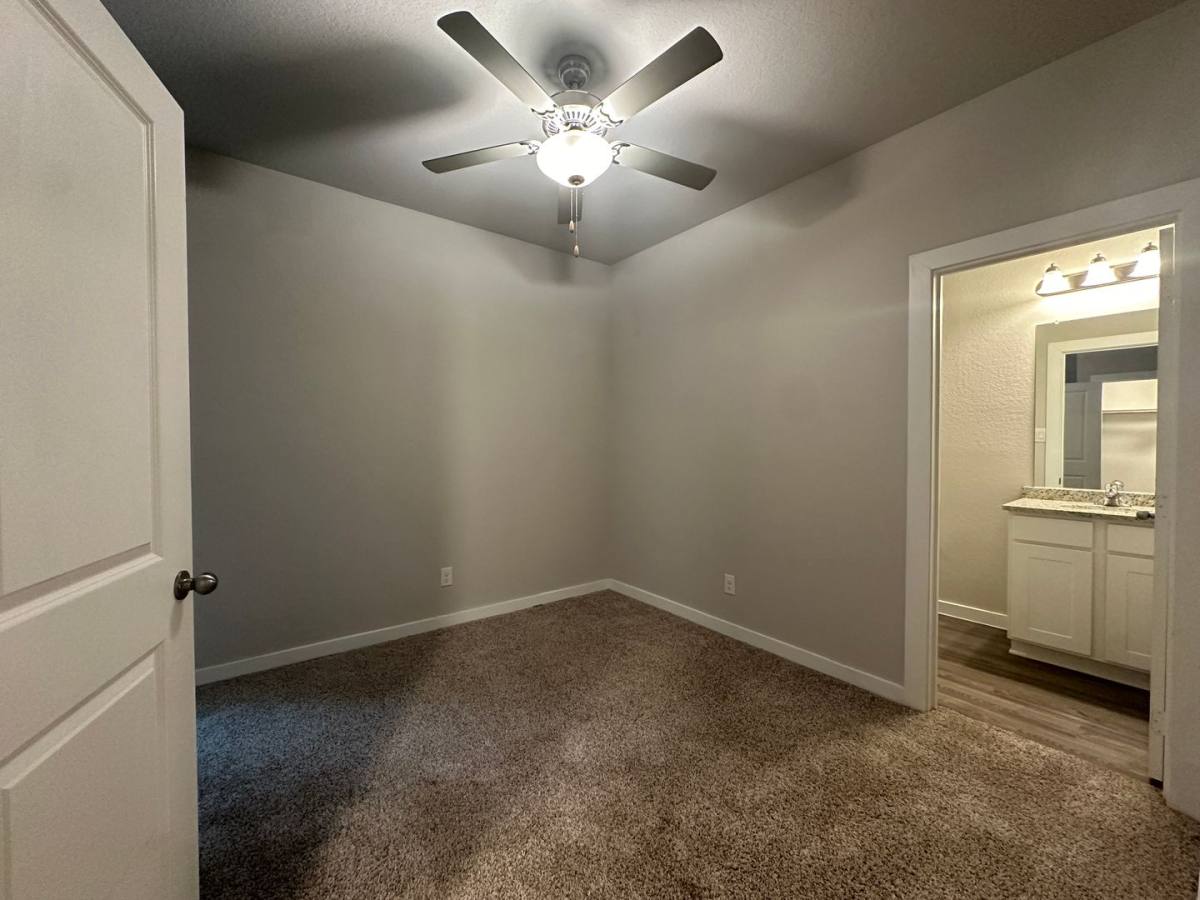 Townhouse for rent at 13351 Rowdy Cove, San Antonio, TX 78249