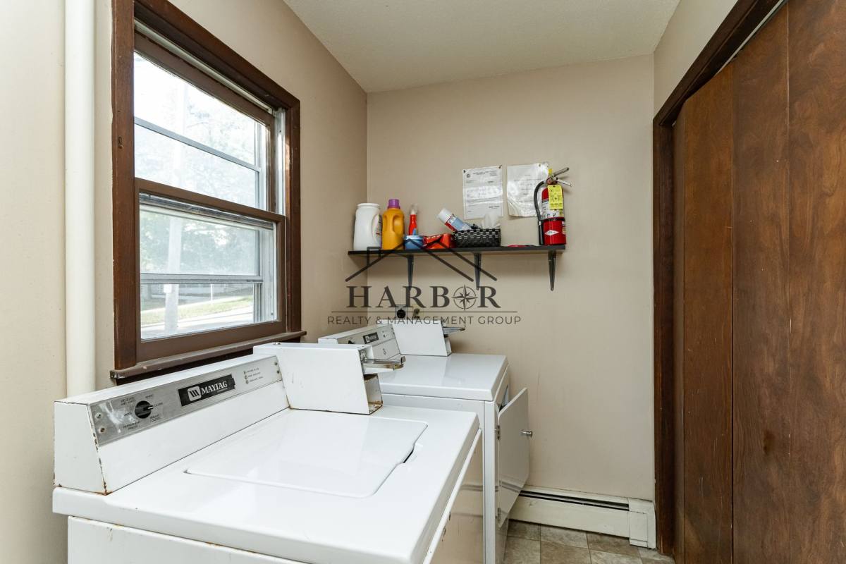 Apartment for rent at 23 8th St NW #2, Rochester, MN 55901