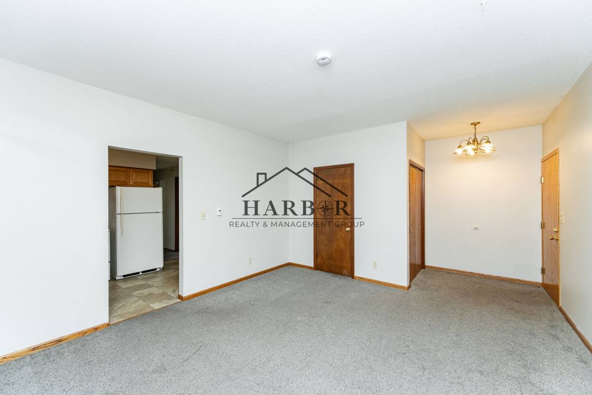 Apartment for rent at 23 8th St NW #2, Rochester, MN 55901