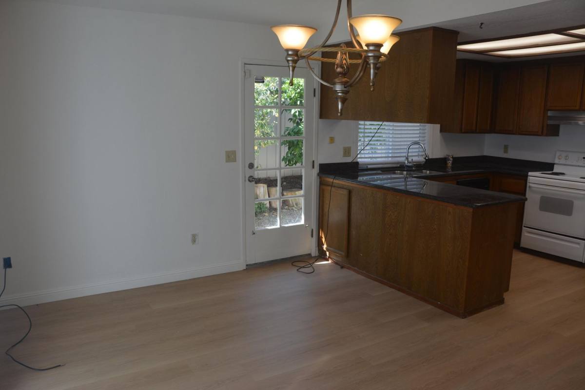 House for rent at 2221 Lynbrook Dr, Pittsburg, CA 94565