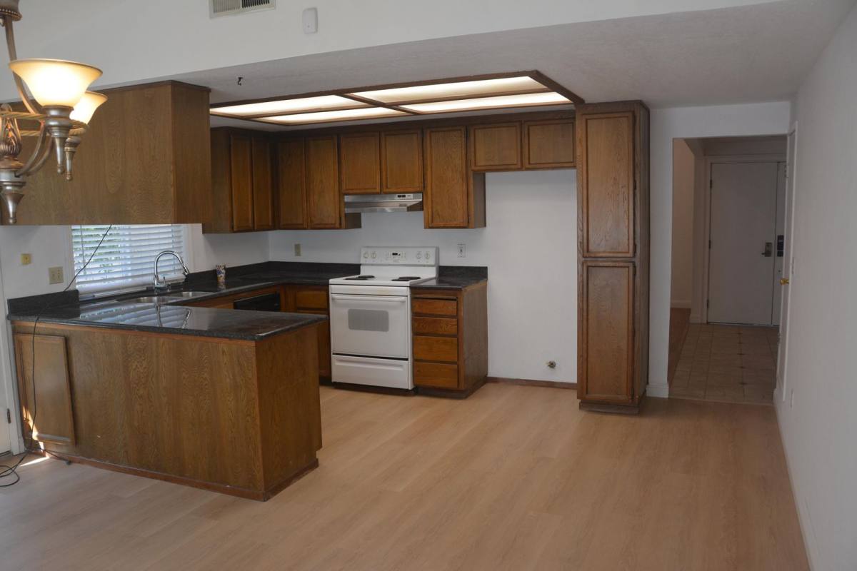 House for rent at 2221 Lynbrook Dr, Pittsburg, CA 94565