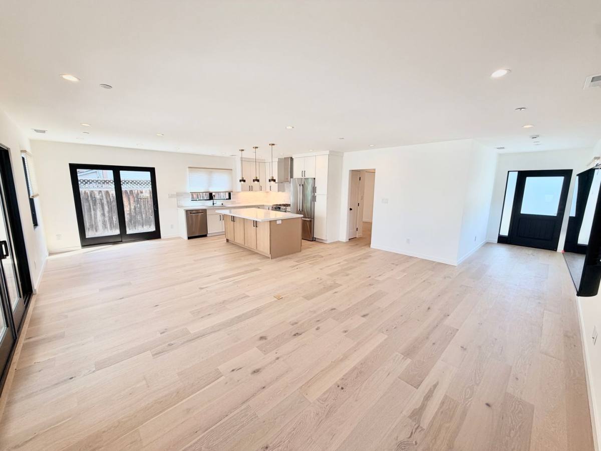 Apartment for rent at 406 S Sunnyvale Ave, Sunnyvale, CA 94086