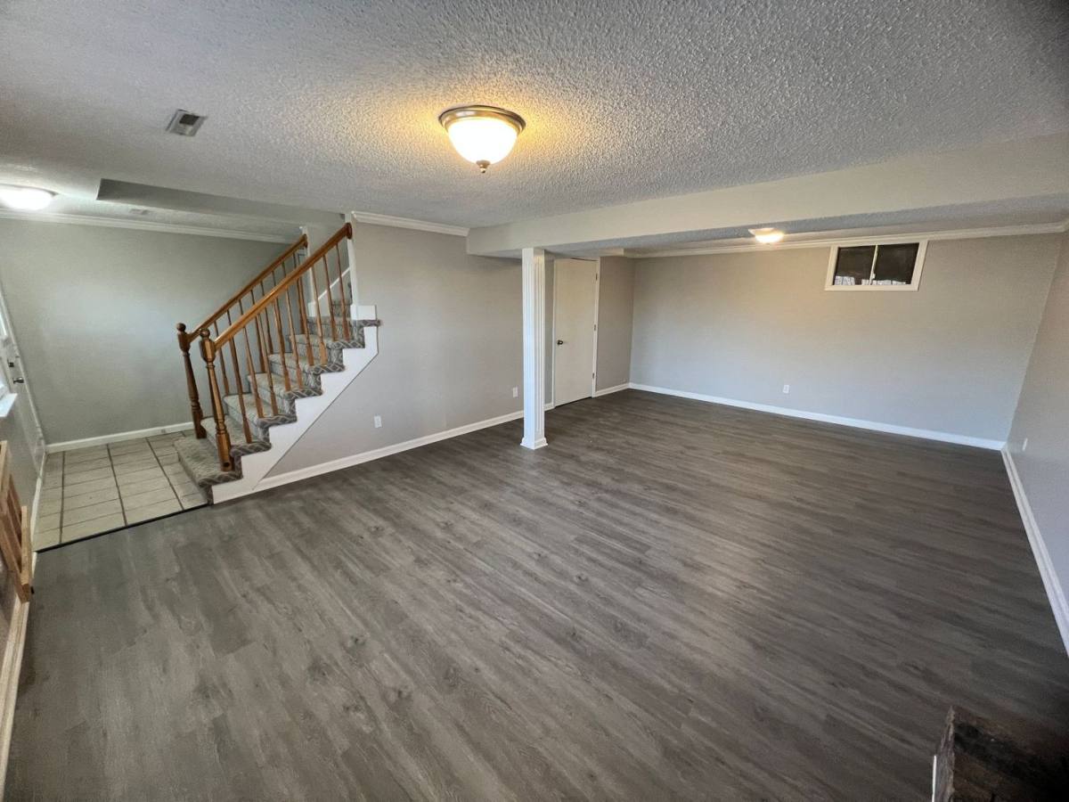 House for rent at 843 W Kansas St, Liberty, MO 64068