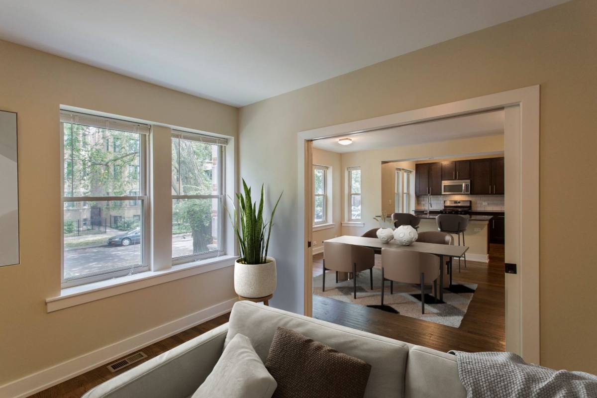 Apartment for rent at 5056 N Winchester Ave, Chicago, IL 60640
