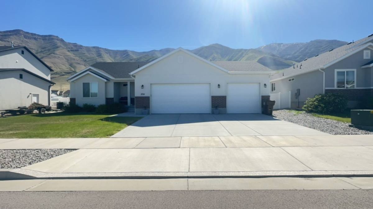 House for rent at 204 Tram Rock Rd, Tooele, UT 84074