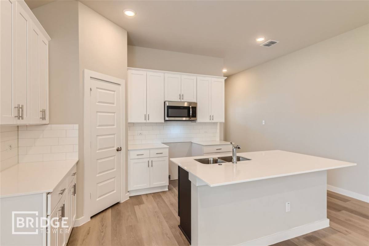 House for rent at 4702 Deadwood Dr, Forney, TX 75126