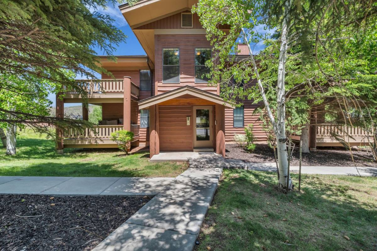 Condo for rent at 8381 Meadowview Court, Park City, UT 84098