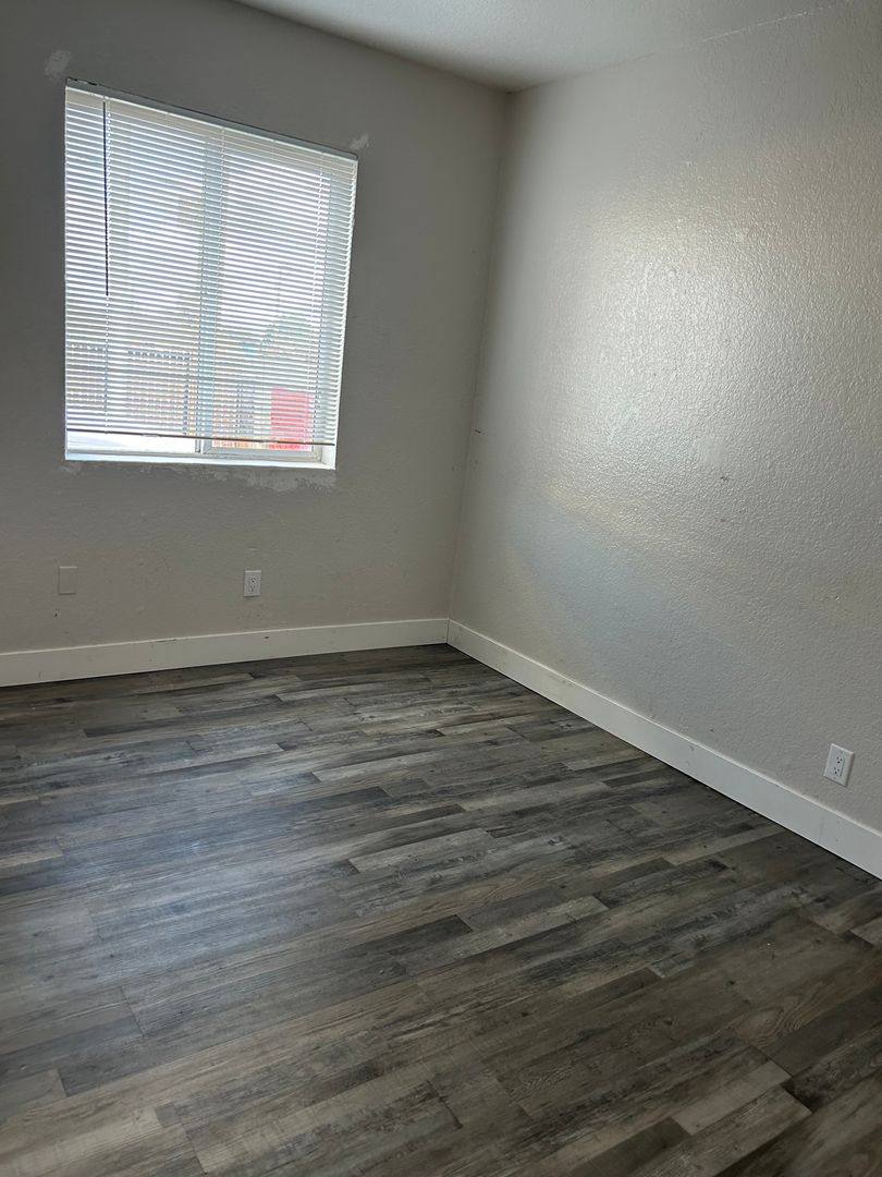 Apartment for rent at 2315 Willow Pass Rd, Pittsburg, CA 94565