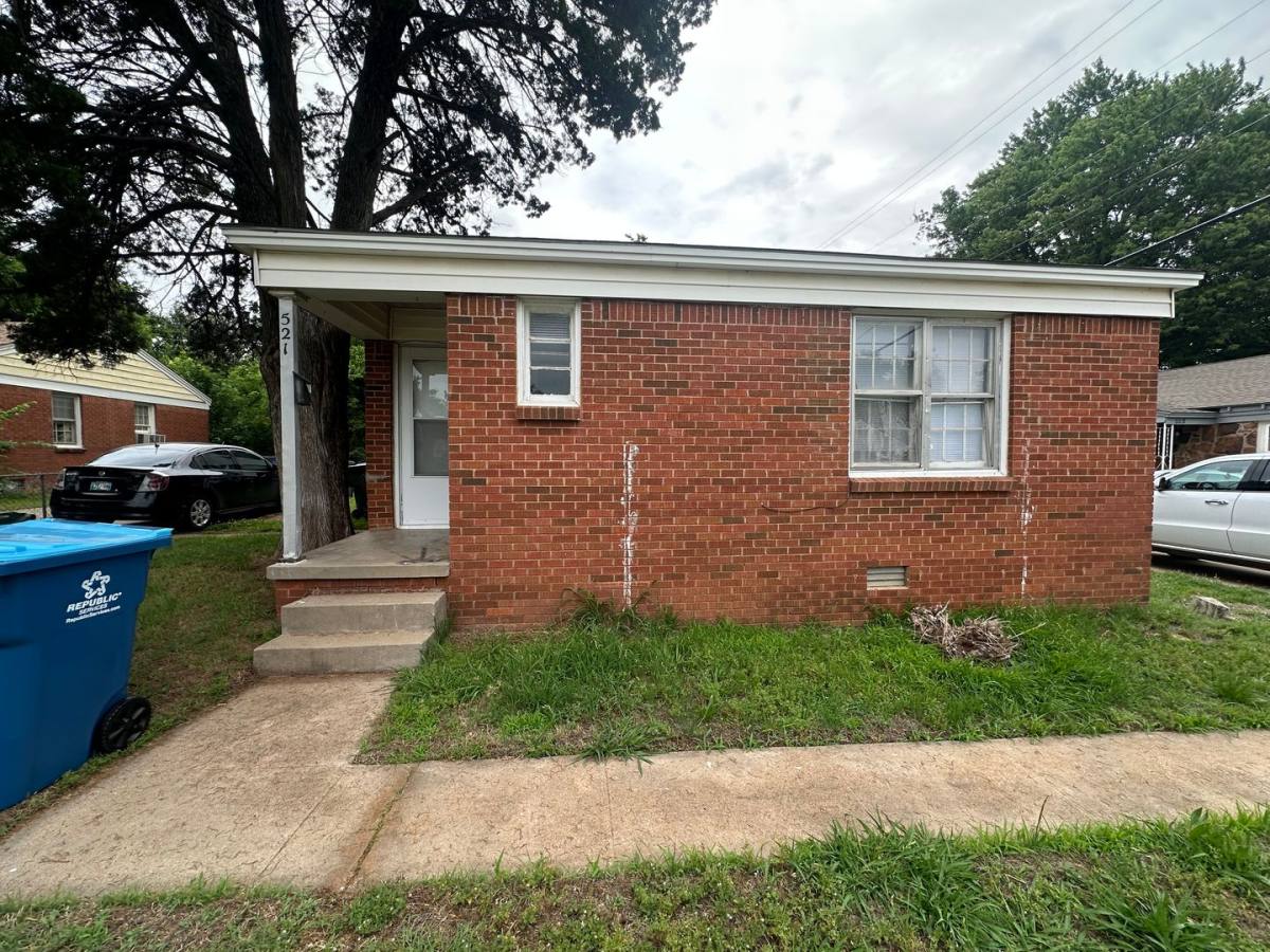 House for rent at 521 E Harmon, Oklahoma City, OK 73110