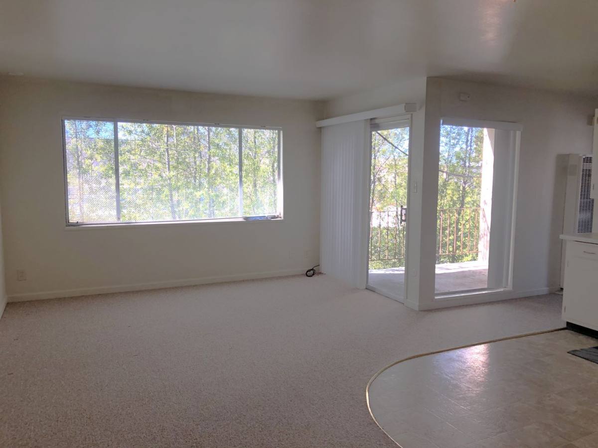 Apartment for rent at 2172 Blake St, Berkeley, CA 94704