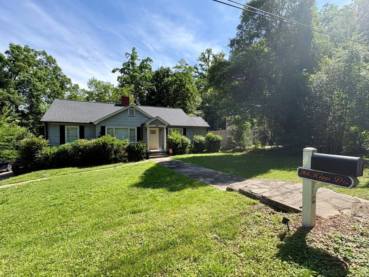 House for rent at 266 Riggs Dr, Clemson, SC 29631