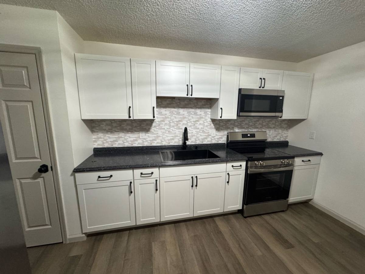 Apartment for rent at 1541 Southside Rd, Elizabethton, TN 37643
