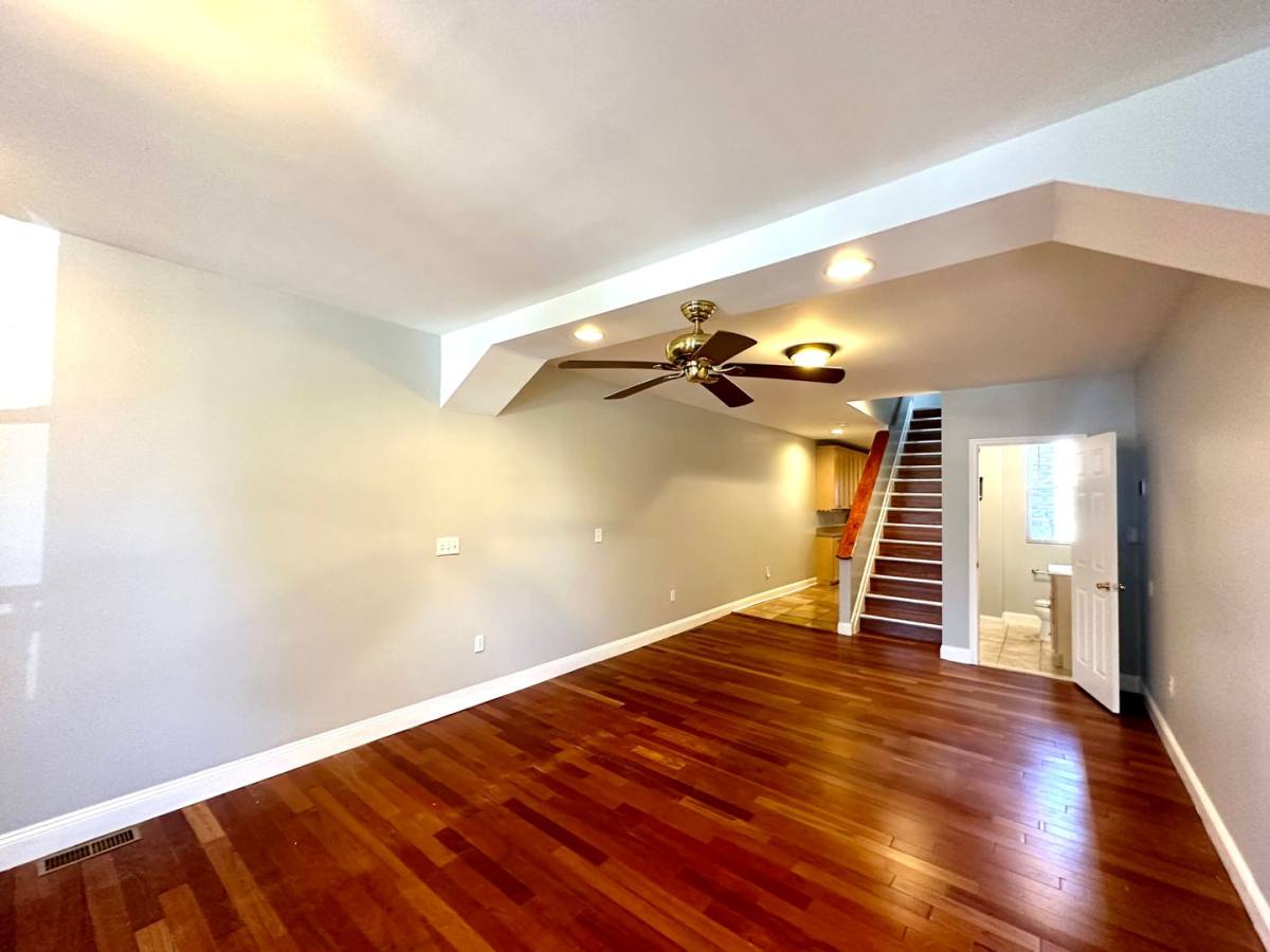 Townhouse for rent at 816 W 37th St, Baltimore, MD 21211