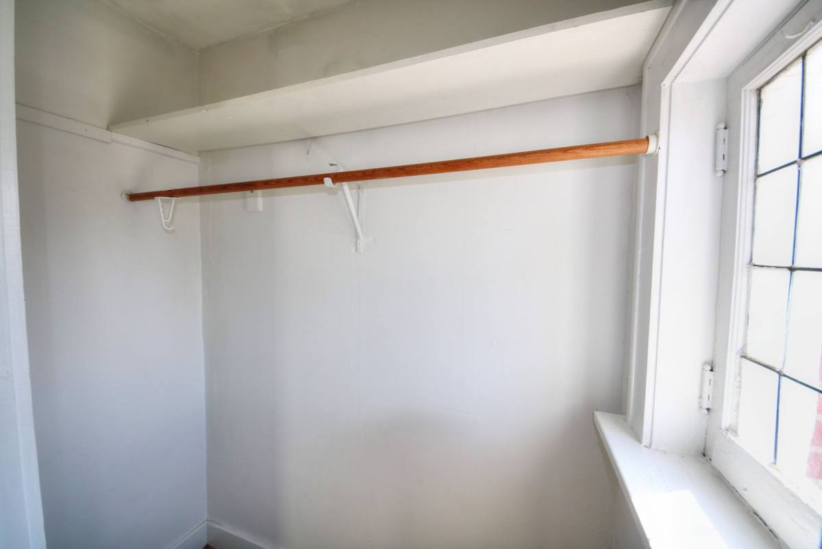 Apartment for rent at 4925-4927 Eichelberger St, Saint Louis, MO 63109