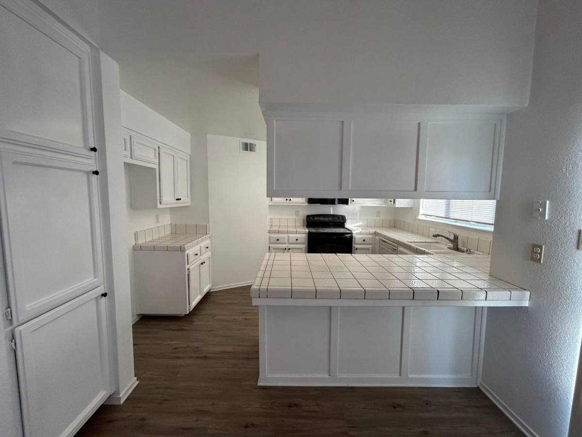 House for rent at 7921 Cold Creek Court, Bakersfield, CA 93313