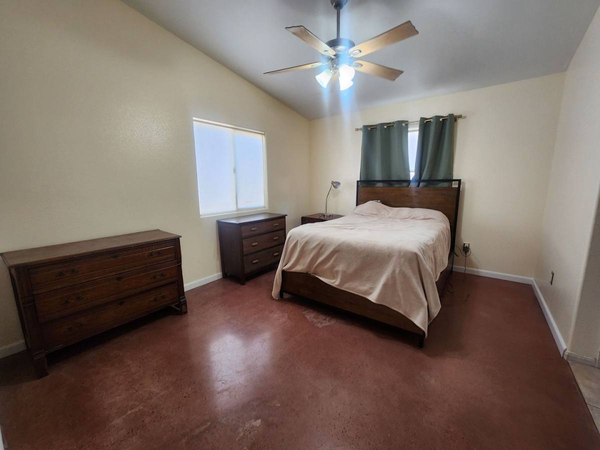 House for rent at 5995 Encelia Dr, Twentynine Palms, CA 92277