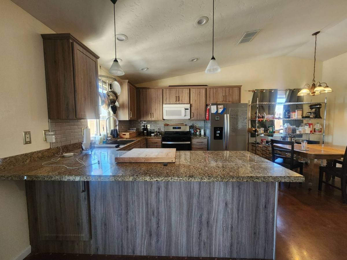House for rent at 5995 Encelia Dr, Twentynine Palms, CA 92277