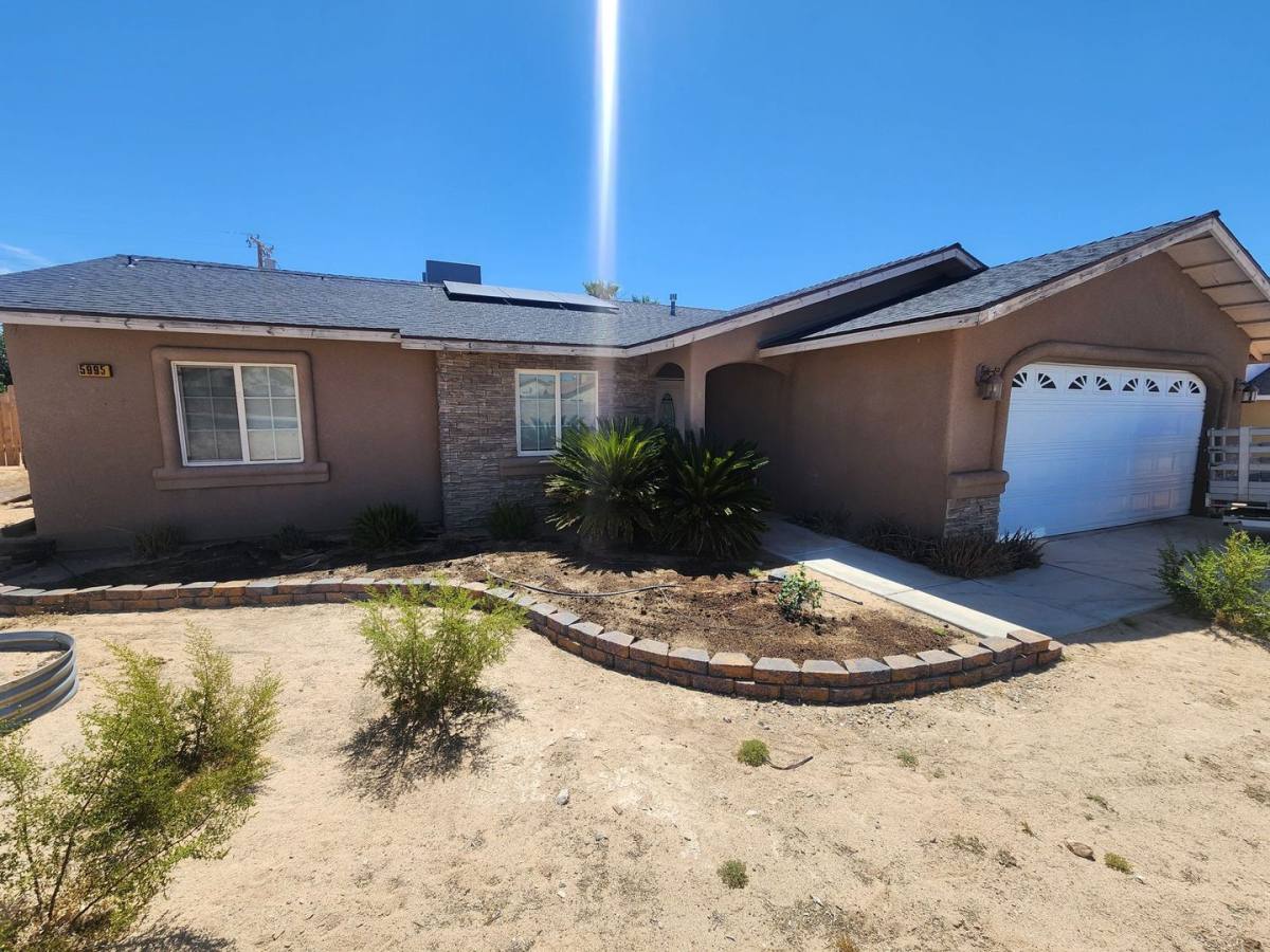 House for rent at 5995 Encelia Dr, Twentynine Palms, CA 92277