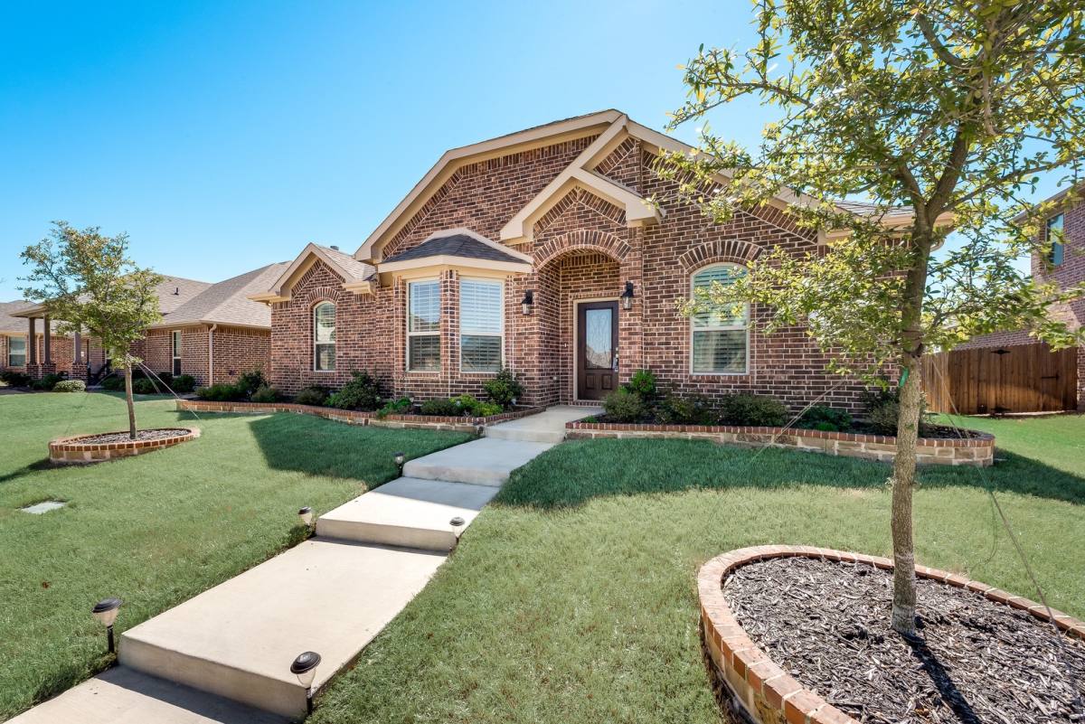 House for rent at 1321 Crescent Cove Dr, Rockwall, TX 75087