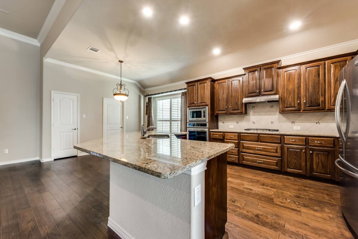 House for rent at 1321 Crescent Cove Dr, Rockwall, TX 75087