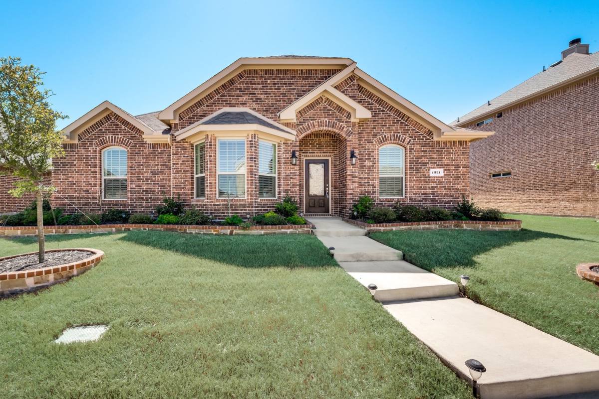 House for rent at 1321 Crescent Cove Dr, Rockwall, TX 75087
